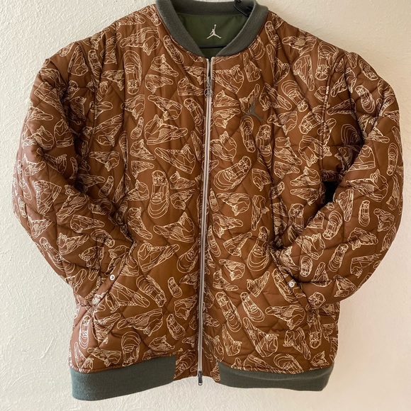 Air Jordan Bomber Jacket (reversible) 2X - Picture 2 of 6